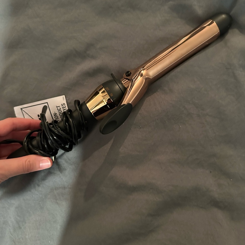 Gold Curling Iron